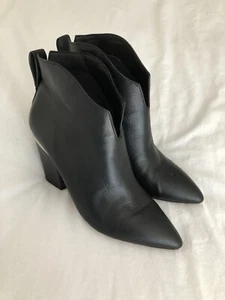 1.STATE Womens 1S-CORBEN Leather Pointed Toe Ankle Fashion Boots, Black Size 8.5 - Picture 1 of 10