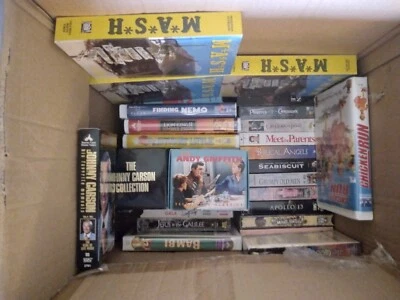 VHS Videos For Sale Box Of 25 Tapes: Forest Gump, Pretty Woman And Much More... - Image 1 of 3