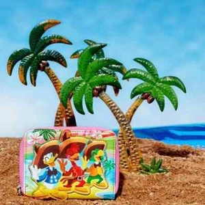Loungefly Disney Three Caballeros Beach Scene Zip Around Wallet Exclusive - Bild 1 von 5
