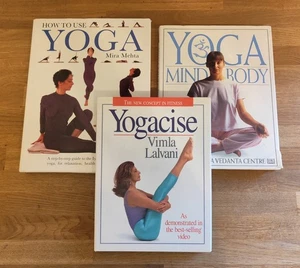 BOOK - Bundle Of X3 Vintage Hardback Books On Yoga Healthy Lifestyle Non-Fic - Picture 1 of 2