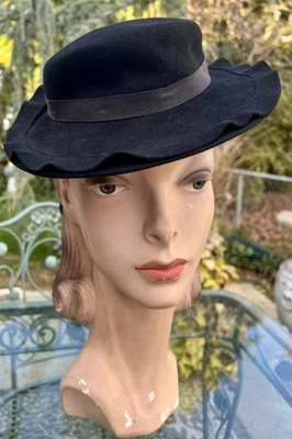 SOMBRERO INCLINABLE LANA NEGRO VINTAGE AÑOS 40 CON LAZO TRASERO Foto 1 de 4