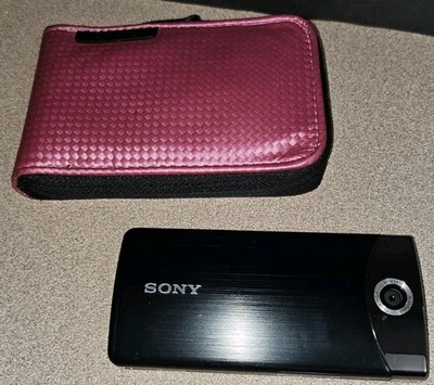 Sony Bloggie Touch Video Camera, MHS-TS20 Mobile HD Snap Camera Video/Pictures - Image 1 of 4