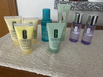 Lote de 8 productos Clinique para el cuidado de la piel nuevos Foto 1 de 4