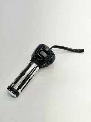 1997-2005 Harley Davidson Dyna Wide Glide Low Left Headlight Turn Signal Switch - Image 1 of 4