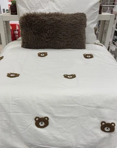 Teddy Bear Crested Reversible Duvet Cover Set Single or Double or King - Picture 1 of 5