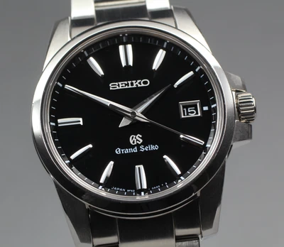 [Exc+5] Grand Seiko 9F62-0AA1 SBGX055 Date 37 毫米石英表男士腕表日本 — 第 1/4 张图片
