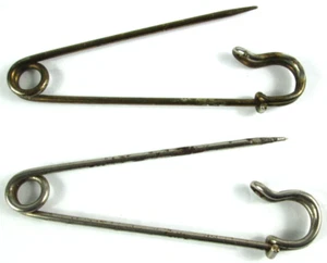 two vintage 4" Kilt Horse Blanket Skirt Safety Pin - Picture 1 of 6