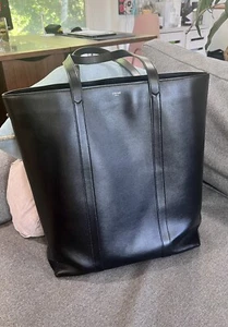 Celine Vertical Museum Tote Bag Black Leather w/Wallet $1950 MSRP - Picture 1 of 7