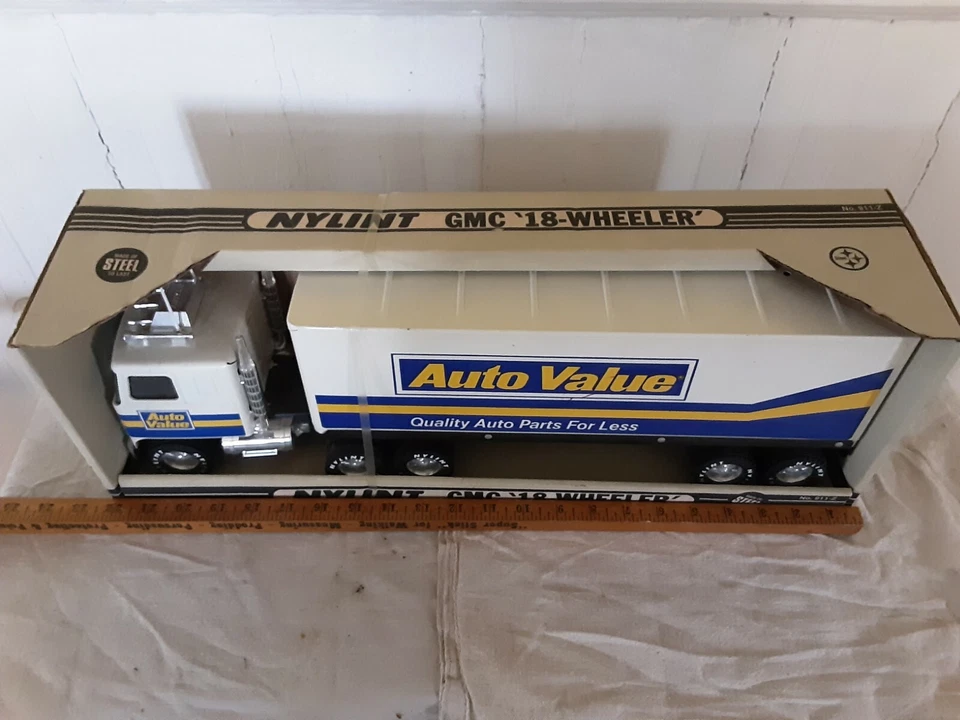 Nylint Auto Value Quality Auto Parts STEEL GMC 18 Wheeler Toy Semi  911-Z. NIB - Image 1 of 1
