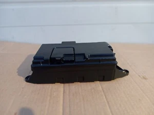 2001 2002 2003 LEXUS LS430 TRUNK JUNCTION FUSE RELAY FUSE BOX - Picture 1 of 6