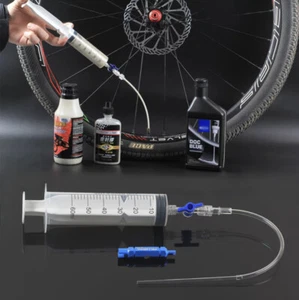 RISK Tool Bike Presta / Schrader Valve Core W Tubeless Sealant Injector Syringe - Picture 1 of 12