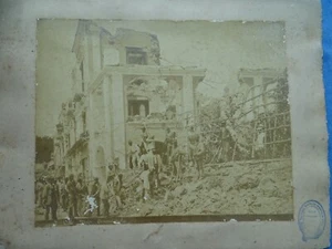 TERREMOTO CASAMICCIOLA 1883-RARISSIMA FOTOGRAFIA VILLA MAJO DISTRUTTA-ANIMATA - Picture 1 of 7