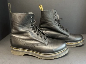 Dr. Martens 1460 Pascal Original Smooth Black Leather Lace Up Boots WM 7 EU 38 - Picture 1 of 11