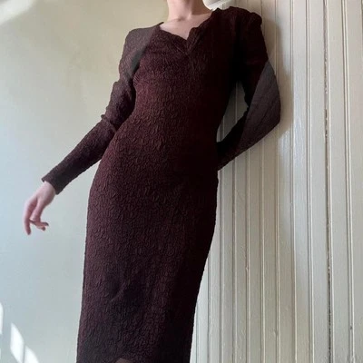 Vestido asimétrico manga larga arrugado marrón Scanlan & Theodore 10 de lujo Foto 1 de 4