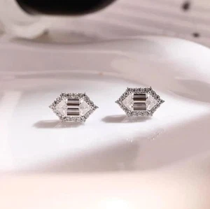 Solid 14K White Gold Excellent Unique 1.50 Ct Moissanite Stud Halo Earrings - Picture 1 of 9