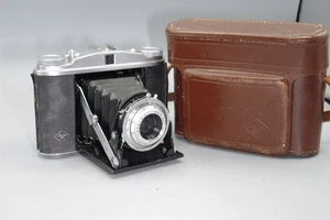 Agfa Isolette II - 120 Cámara Plegable - Apotar 85 mm f/4,5 - Estuche - En muy buena condición - Imagen 1 de 8