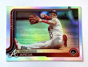 2025 Topps Series 1 - Rainbow Foil #154 Orlando Arcia - Picture 1 of 2