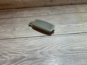VW T5 T6 TRANSPORTER CARAVELLE INTERIOR SUN VISOR LED LIGHT 5F0947109C - Picture 1 of 3