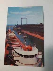 LOADING IRON ORE Great Lake Freighter DULUTH SUPERIOR HARBOR boat - Postcard - Picture 1 of 2