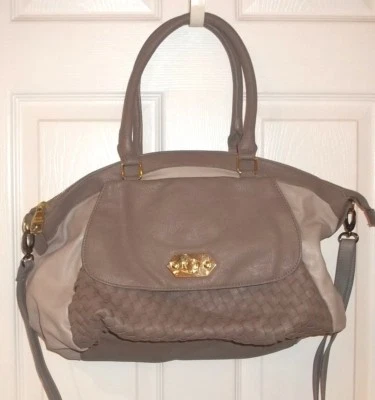 STEVE MADDEN~BOLSO DE HOMBRO MARRÓN TOPO~NUEVO Bolso de Mano de Bolsillo~GRIS MARRÓN Cuero Sintético Foto 1 de 4