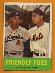 Duke Snider Gil Hodges 1963 Friendly Foes #68 Dodgers Mets en muy buen estado sin pliegues - Imagen 1 de 2