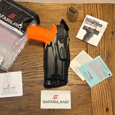Safariland 6360 ALS/SLS RH Level-4 STX Plain Duty Holster SIG P220 P226 w/ LIGHT - Image 1 of 4