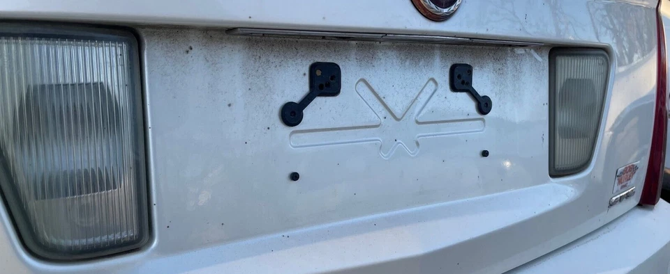 2005 2006 2007 2008 2009 2010 2011 CADILLAC STS REVERSE LIGHTS - Image 1 of 1