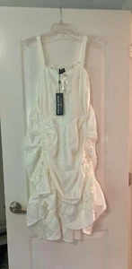 White Renaissance Medevial Dress Size Large Cinched Skirt Front/Back Corset - Picture 1 of 2