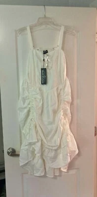 White Renaissance Medevial Dress Size Large Cinched Skirt Front/Back Corset - Image 1 of 2
