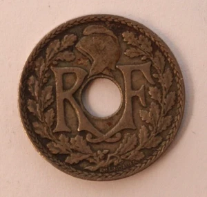 1936 FRANCE 10 CENTIMES 21.3mm KM# 866a - Picture 1 of 2