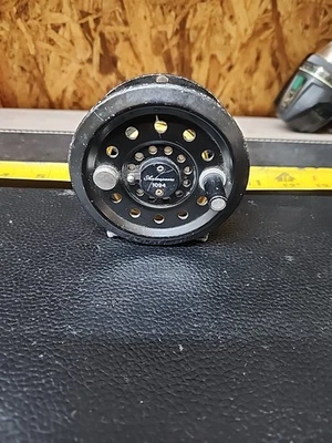 Carrete de mosca Shakespeare 1094 Foto 1 de 4