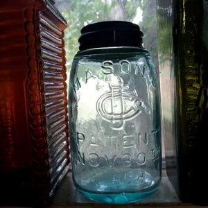 MASON'S CFJCo PATENT 30. NOVEMBER 1858 MIDGET PINT OBSTGLAS MIT SEITENÖSEN REPRODECKEL - Bild 1 von 10