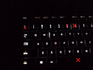 1 Logitech K800 Illuminated Wireless Keyboard Replacement Key(s) and Retainer(s) - Picture 1 of 5
