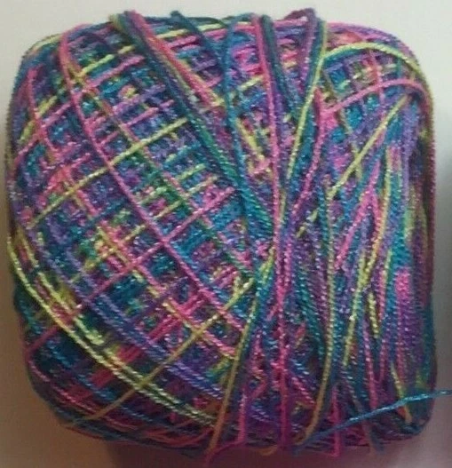 Hilo de encaje de cristal. 51 Colores, Acrílico/Rayón 3.5oz.900 yardas cada uno.1 Juego 2 Bolas Foto 1 de 4