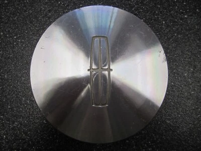 Una (1) tapa central mecanizada Lincoln Mark VIII de 16" 1993-1998 F4LC-1A096-CA 3232 Foto 1 de 4