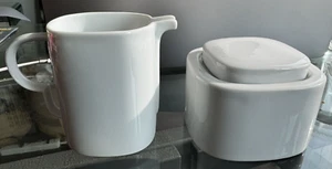 CHRISTOPHER STUART-CREAMER & SUGAR BOWL-STUDIO WHITE M2504-WHITE-MINT CONDITION - Picture 1 of 7