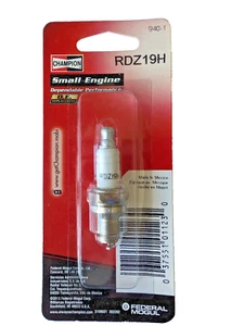 Genuine OEM Champion (940) RDZ19H Spark Plug Carded - Picture 1 of 2