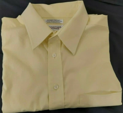 ROUNDTREE YORKE Men Dress Shirt Size 17.5/35 Light Yellow Long Sleeve - Image 1 of 4