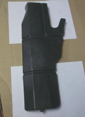 1979-1987 V-6 RADIATOR BAFFLE CHEVROLET PONTIAC OLDS MALIBU CUTLASS 14016963 G Foto 1 de 3