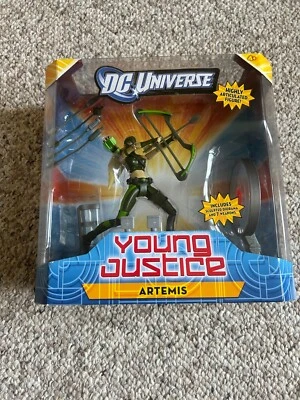 Figura de acción Young Justice ARTEMIS 2011 6" Mattel DC Universe armas y diorama Foto 1 de 4