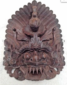 Genuine Indonesian Garuda ebony carving. Unique carving by master carver. - Picture 1 of 3