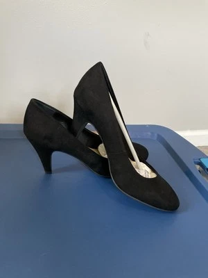 Tacones Dressbarn Alicia para mujer talla 7,5 Foto 1 de 4