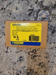 Definite Purpose Contactor - 3 Pole. 8910DPA23V09 - Picture 1 of 1
