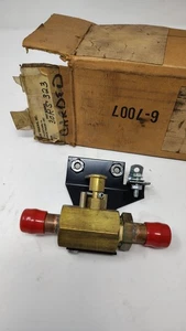 30RS323 Heat Control Valve Mack Genuine OEM NEW - Picture 1 of 2