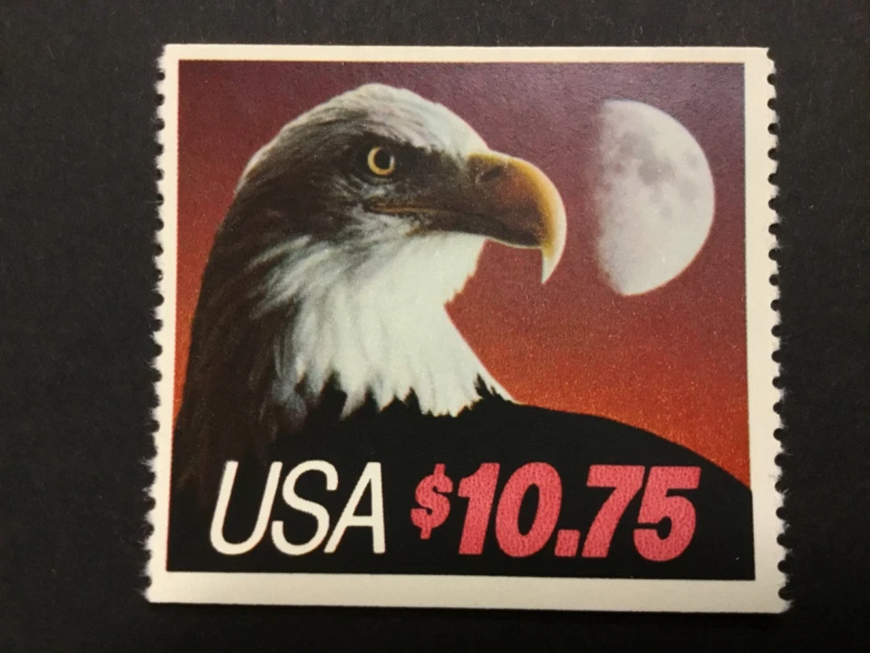 old stamp  USA  10.75 dollars EAGLE AND MOON 1985  MNH - Image 1 of 1