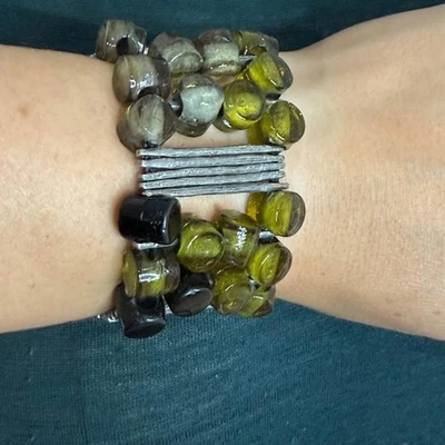 Pulsera abstracta modernista Anne Marie Chagnon cuentas de peltre/vidrio Foto 1 de 4