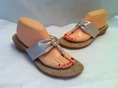 Sandalias Chanclas White Mountain Mermaid Doradas para Mujer Talla 10 M Foto 1 de 4