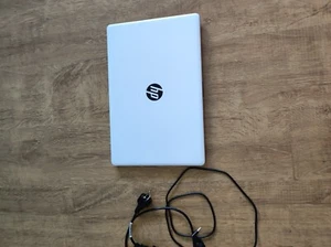 hp laptop gebraucht 17" weiss - Bild 1 von 2