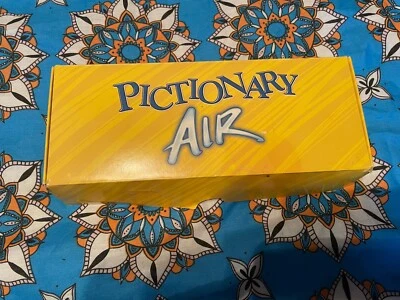 Pictionary air game  - Image 1 of 4