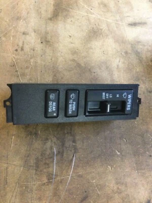 1985 - 1991 年别克 Skylark,Somerset 挡风玻璃擦拭开关控制面板 22535289  — 第 1/4 张图片